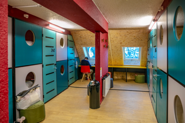 cabine hostel Skylodge by N’PY,