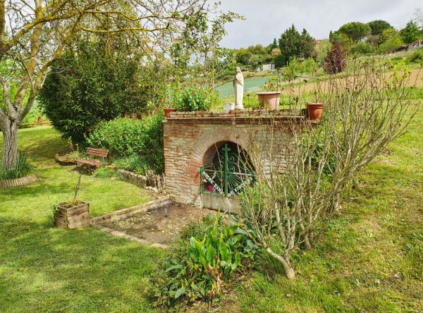Saussens fontaine miraculeuse © Lauragais Tourisme