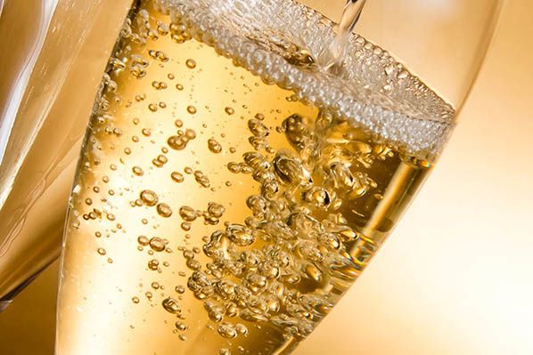 cheers sante saludo champagne bulles luxe chic