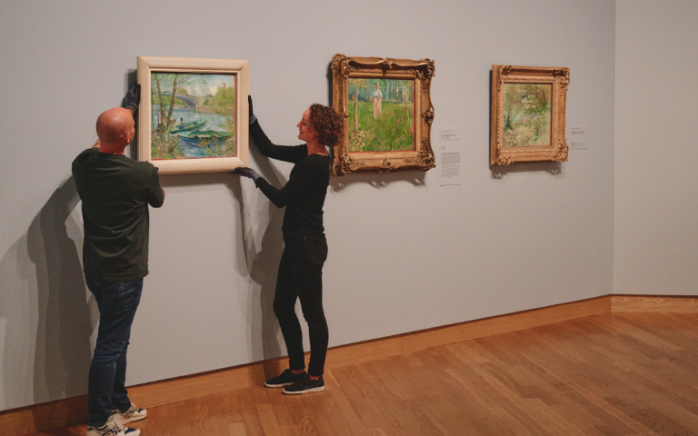 Van Gogh’s triptychs are reunited in the exhibition Van Gogh along the Seine_bernieshoot