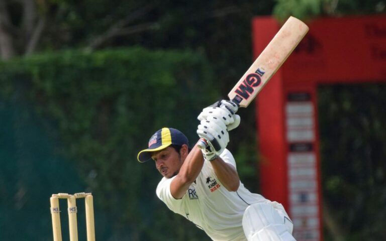 Parier sur le Cricket : Maximisez vos gains grâce à des conseils essentiels sur l'analyse des équipes et terrains.