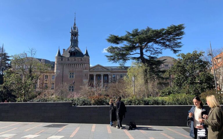 Envie de partir à Toulouse ? L'été 2024 a été un véritable succès pour le tourisme dans la Ville rose. Découvrez les raisons de ce succès et préparez votre prochain séjour !