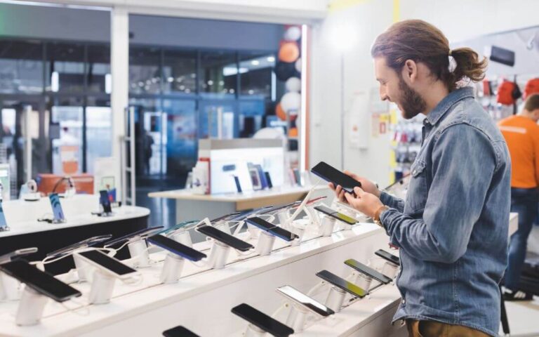 Vous cherchez les dernières nouveautés high-tech sans vous ruiner ? Découvrez nos bons plans pour équiper votre quotidien avec les dernières technologies à prix réduits.