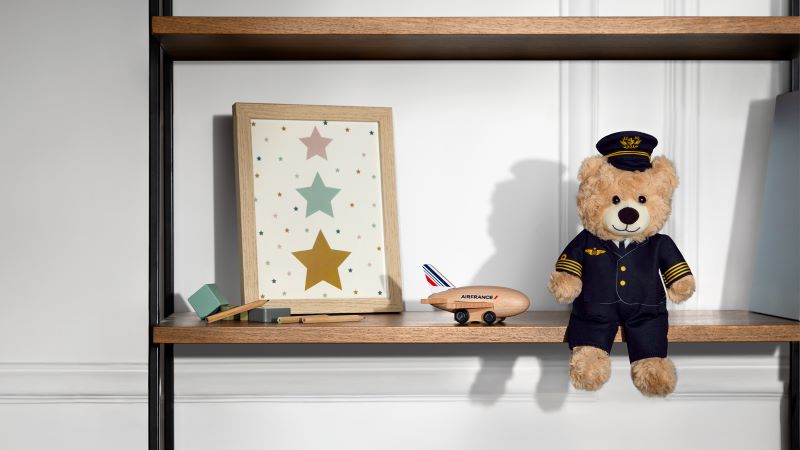 peluche ourson pilote air france Peluche ourson pilote ©Air France