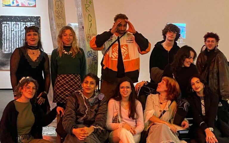 Jeunes aux Abattoirs © Rencontre(S) _ Anna Cavailles