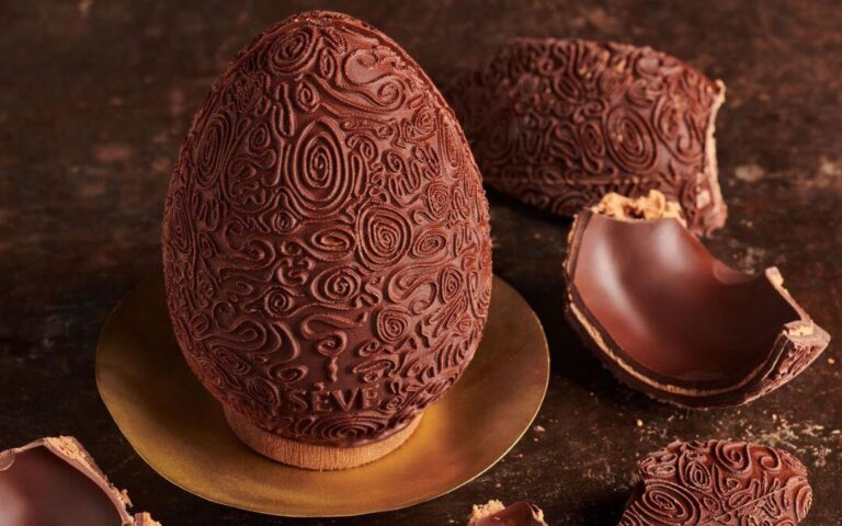 Œuf de Pâques en chocolat de la maison Sève