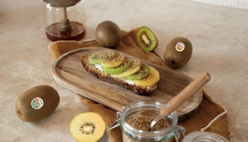 toast kiwi ricotta Toast Kiwi : La Recette Fraîche et Énergisante pour l’Été