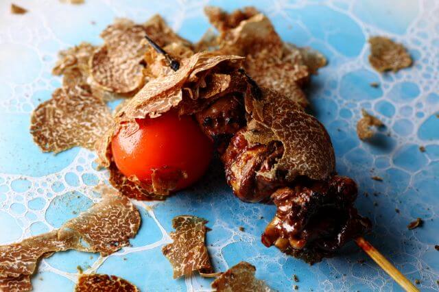 yakitori moderne brochette gastronomie moderne à Tokyo