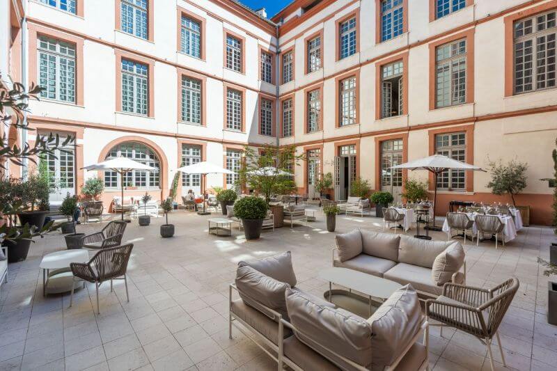 cour interieure cour consuls toulouse La Cour des Consuls fête ses 10 ans à Toulouse