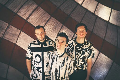 photo groupe trio coeur kaiju Photo band : Marion Plouviez / Dimitri Toebat