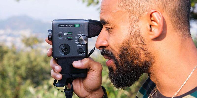 instax mini Evo Cinema : l'hybride vintage par Fujifilm