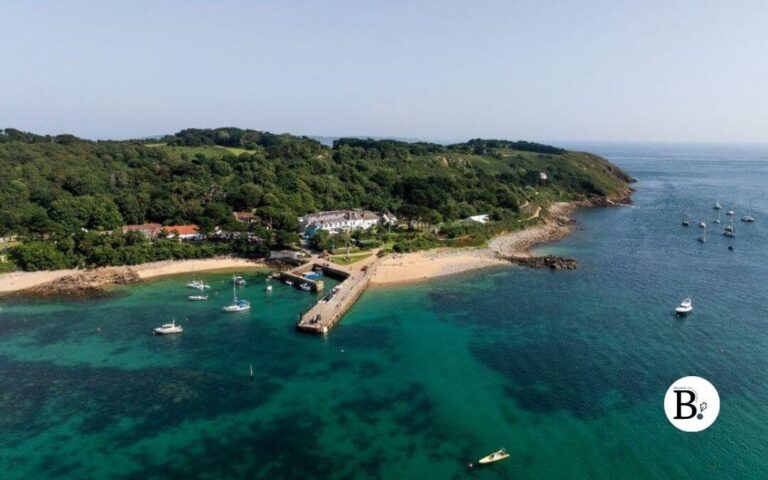 Découvrir le charme magique de l’île de Herm, dans les îles anglo-normandes