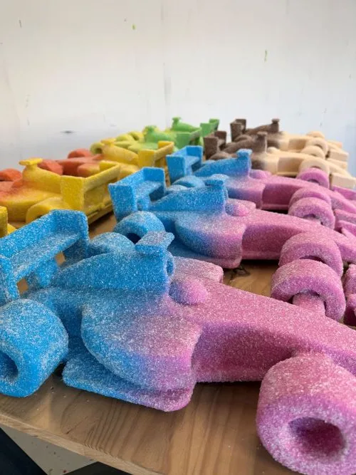 jisbar sculpture formule 1 f1 bonbons acidulés JISBAR : Sculptures F1 et bonbons acidulés inédits