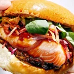 PÈRE et FISH dévoile sa recette du burger écossais, pour un cerveau en bonne santé pour la rentrée